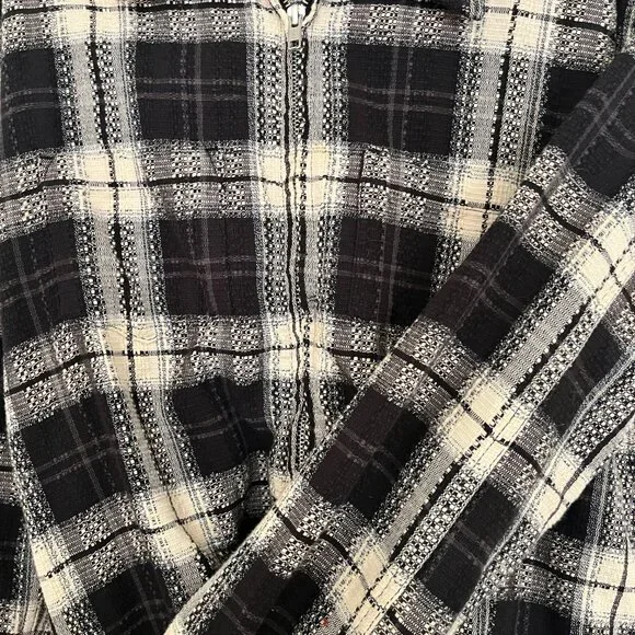 Corridor Zip-Up Flannel Longsleeve  "Shacket" - Picture 3 of 4